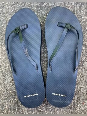 NEW Tory Burch Women’s 11M Flatform Flip Flop Leather Straps Black Sandals